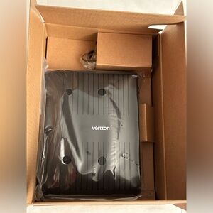 Brand New, Verizon Wireless DSL Gateway AGT784WNV